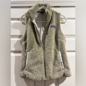 Patagonia Women’s Fuzzy Fleece Vest Size Small Tan